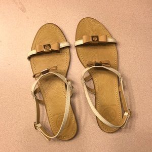 Tory Burch Bow White Patent Leather Sandal